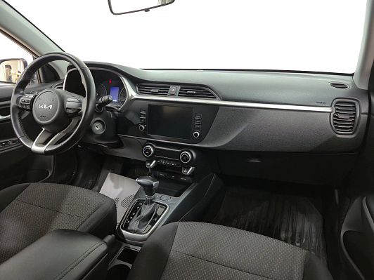 Kia Rio Luxe, 2021 года, пробег 85727 км