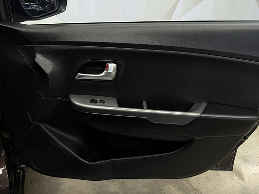 Kia Rio Luxe, 2015 года, пробег 84931 км