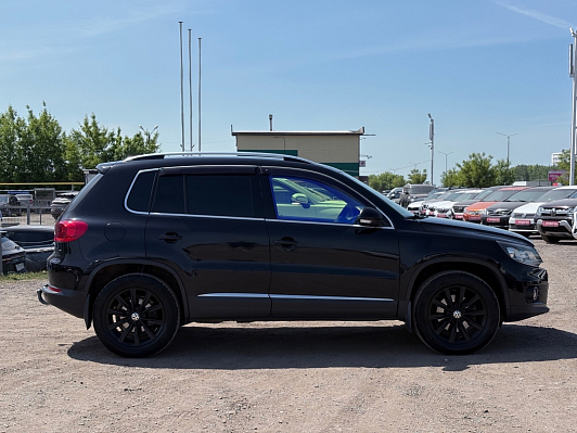 Volkswagen Tiguan Adventure, 2012 года, пробег 247062 км