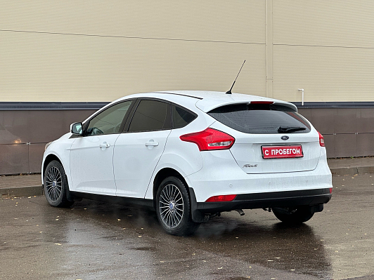 Ford Focus SYNC Edition, 2016 года, пробег 142318 км