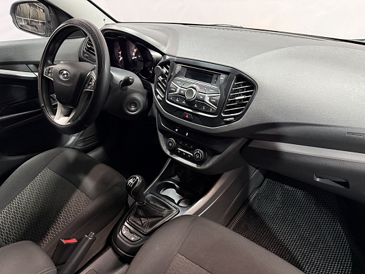 Lada (ВАЗ) Vesta, 2019 года, пробег 104500 км