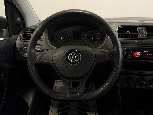 Volkswagen Polo Trendline, 2020 года, пробег 90756 км