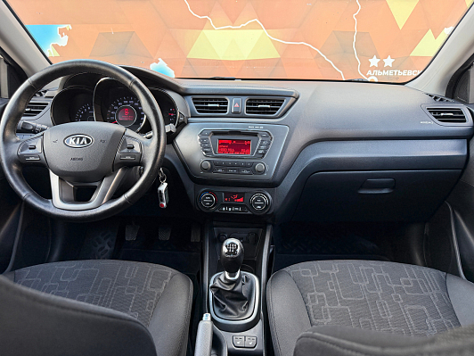 Kia Rio, 2012 года, пробег 108000 км