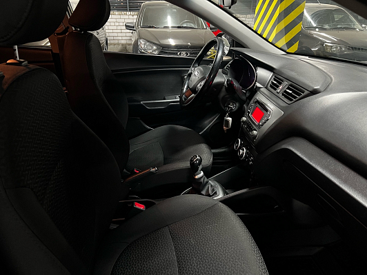 Kia Rio Comfort, 2014 года, пробег 196000 км