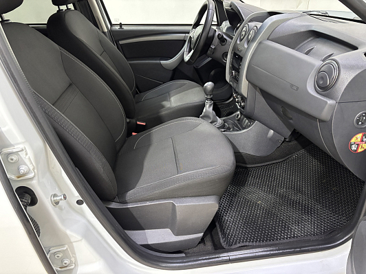 Renault Duster Life, 2020 года, пробег 83680 км
