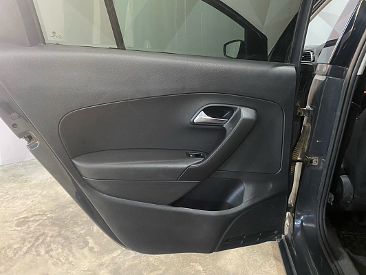 Volkswagen Polo Football Edition, 2018 года, пробег 105000 км