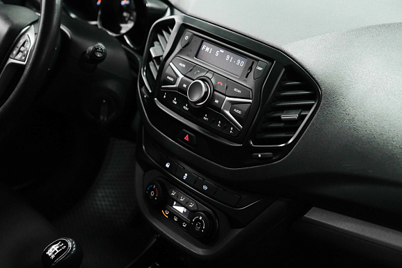 Lada (ВАЗ) Vesta Comfort Winter, 2021 года, пробег 84000 км