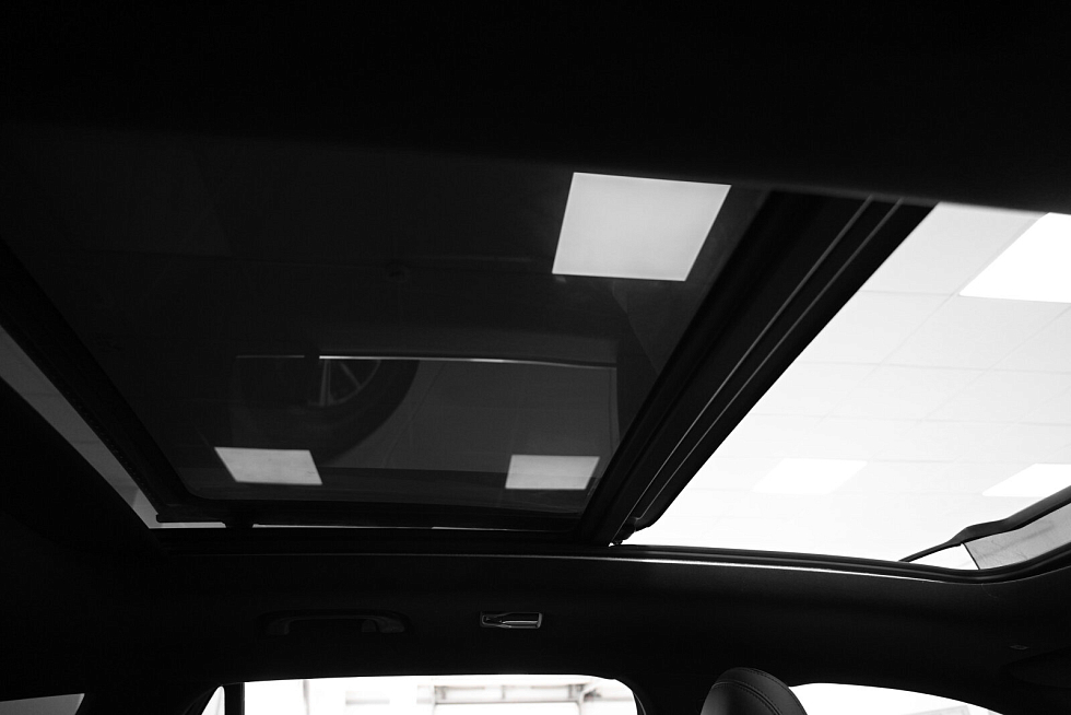 Geely Monjaro Flagship (2023-2025), серебряный