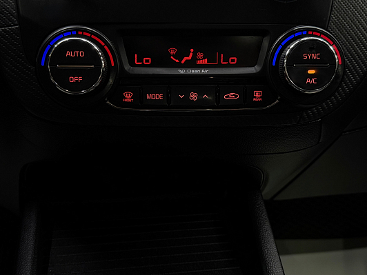Kia Cerato Luxe, 2017 года, пробег 141853 км