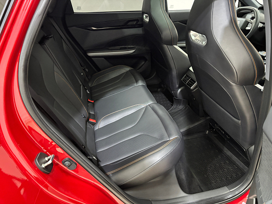 Changan UNI-V Комфорт, 2023 года, пробег 20418 км