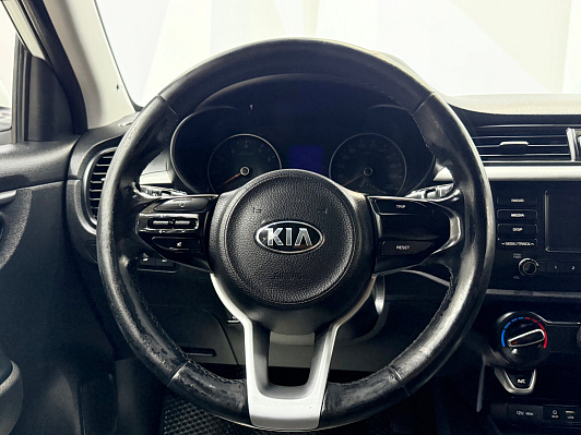 Kia Rio Luxe, 2018 года, пробег 125338 км