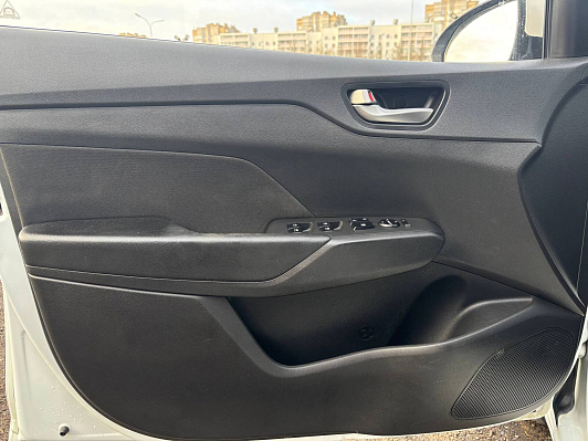 Hyundai Solaris Super Series II + 5” Audio, 2019 года, пробег 90714 км