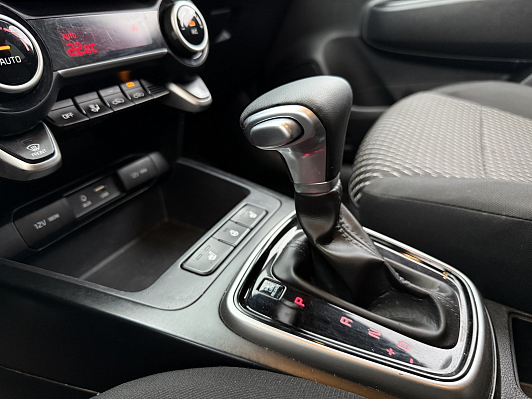 Kia Rio Comfort, 2017 года, пробег 117500 км