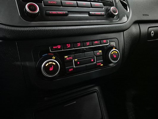 Volkswagen Tiguan, 2012 года, пробег 195948 км