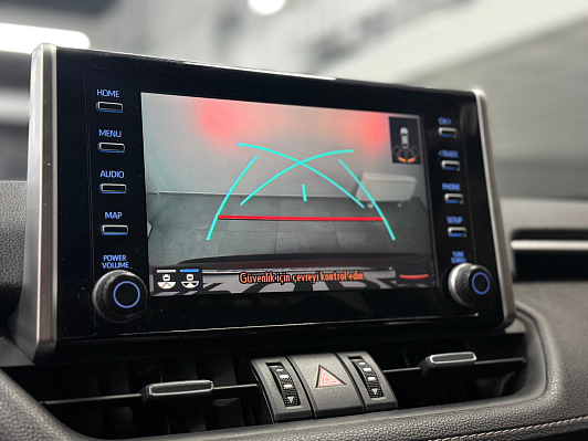 Toyota RAV4 Комфорт, 2021 года, пробег 115000 км