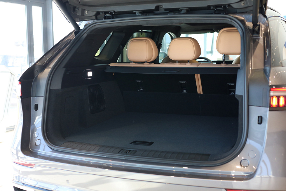 Jaecoo J8 Престиж +, серый