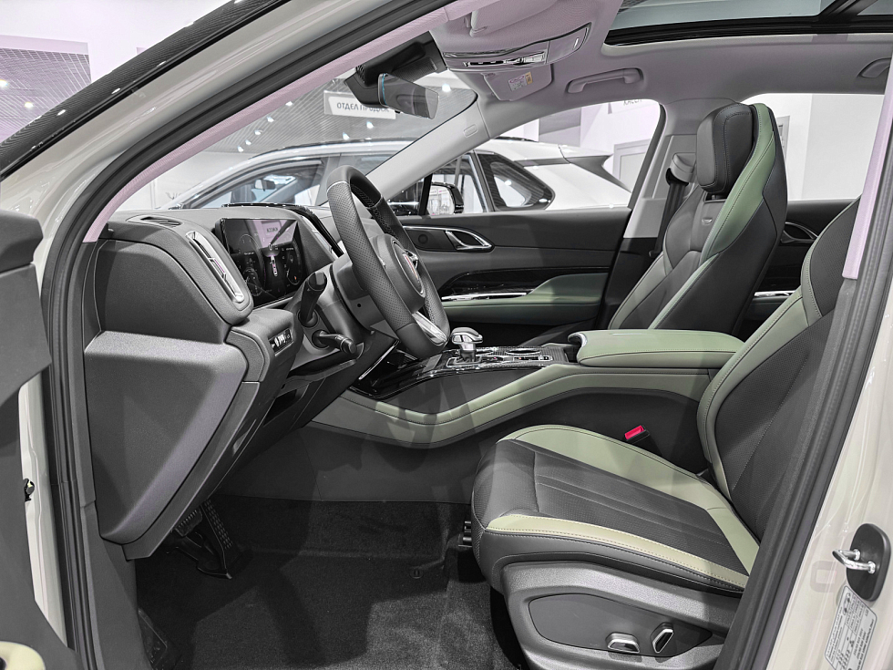 Hongqi HS3 Comfort, зеленый