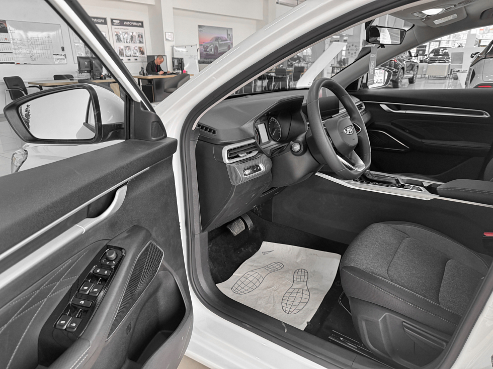 Geely Emgrand Comfort, белый