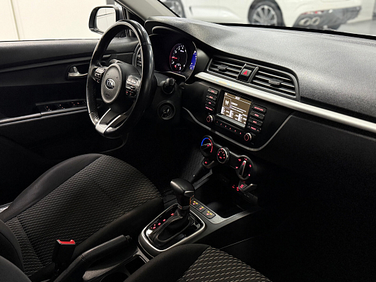 Kia Rio Comfort, 2019 года, пробег 71000 км