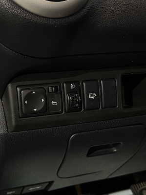 Nissan Note Luxury, 2011 года, пробег 178511 км