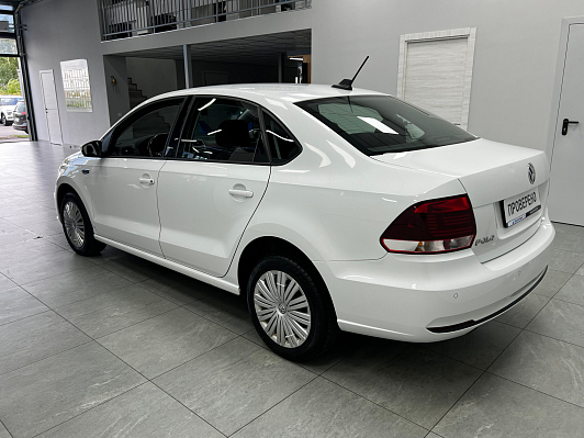 Volkswagen Polo Comfortline, 2020 года, пробег 119415 км