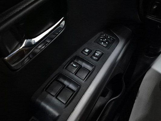 Mitsubishi Outlander Ultimate, 2011 года, пробег 194950 км