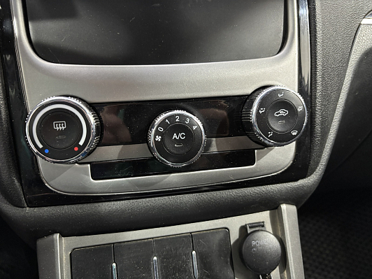 Geely Emgrand EC7, 2013 года, пробег 238718 км