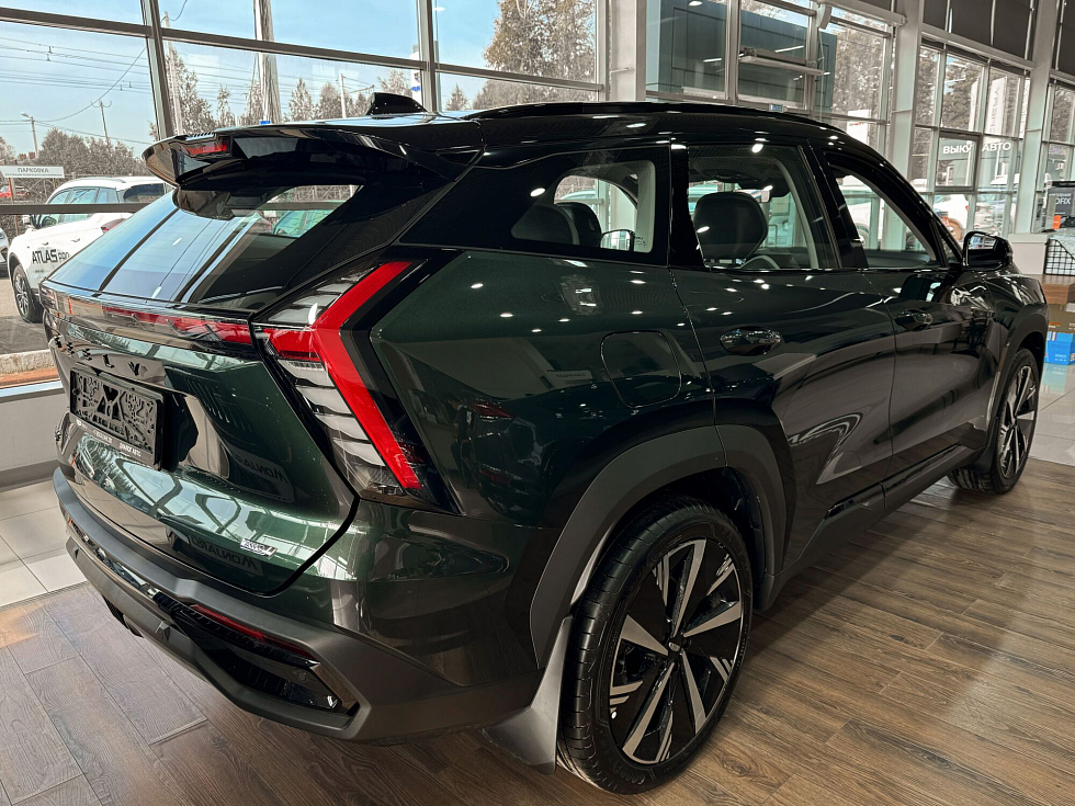Geely Atlas Спорт, зеленый