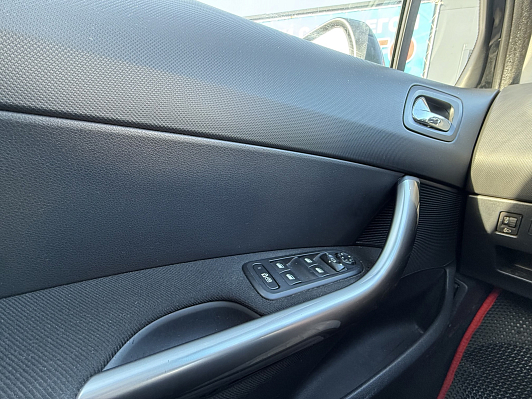 Peugeot 308 Sportium, 2012 года, пробег 161000 км