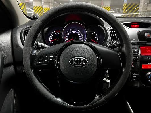 Kia Cerato, 2012 года, пробег 250000 км