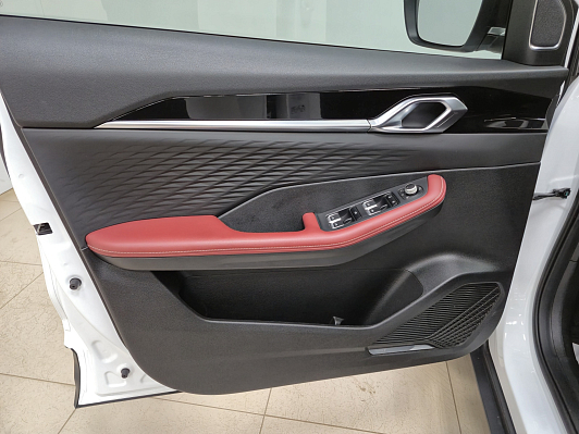 Geely Coolray Champion edition (Binyue Cool), 2023 года, пробег 30956 км