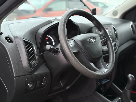 Lada (ВАЗ) XRAY Comfort, 2017 года, пробег 97801 км