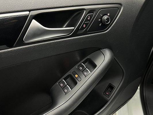 Volkswagen Jetta Comfortline, 2016 года, пробег 145346 км