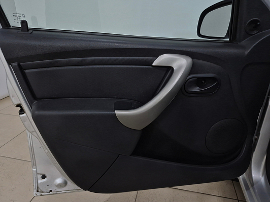 Renault Sandero Expression, 2014 года, пробег 166890 км
