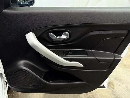 Lada (ВАЗ) XRAY, 2017 года, пробег 179484 км