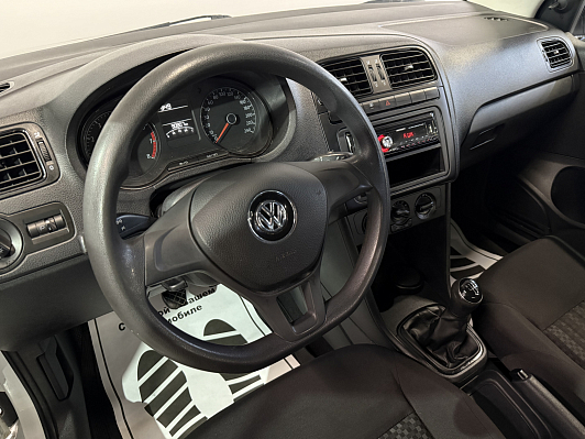 Volkswagen Polo Trendline, 2020 года, пробег 90756 км