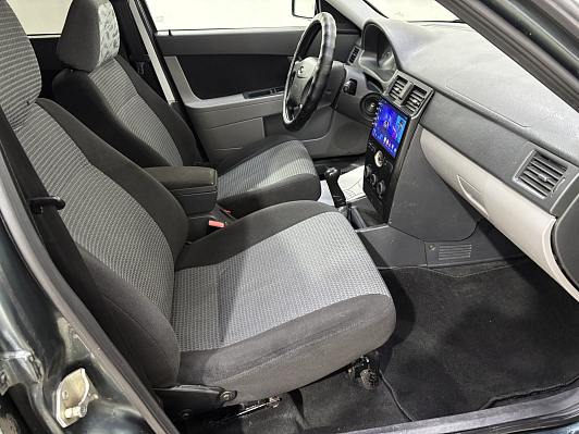 Lada (ВАЗ) Priora Норма, 2010 года, пробег 102248 км