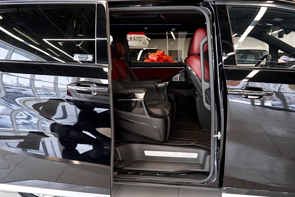 GAC M8 GX Premium, черный