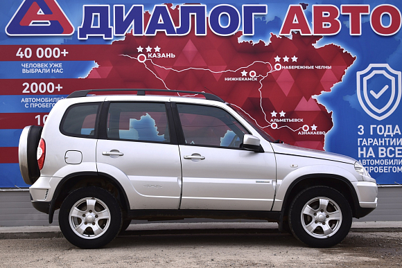 Chevrolet Niva GLC, 2012 года, пробег 145500 км