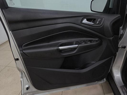 Ford Kuga Titanium, 2016 года, пробег 72500 км