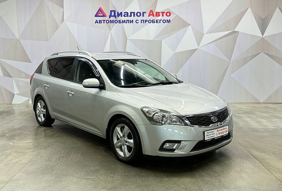 Kia Ceed, 2012 года, пробег 161575 км