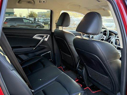 Geely Atlas Luxury, 2021 года, пробег 72792 км