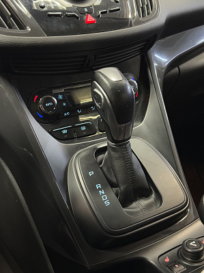Ford Kuga Titanium, 2013 года, пробег 113700 км