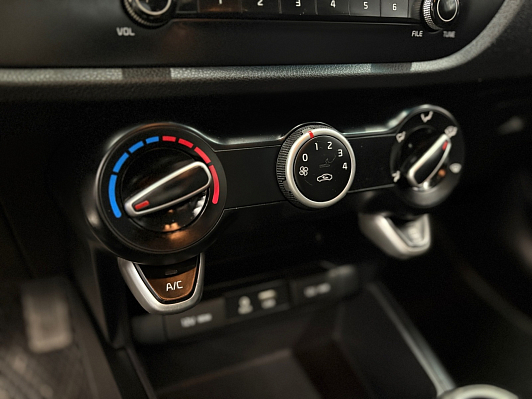 Kia Rio Comfort, 2018 года, пробег 174548 км