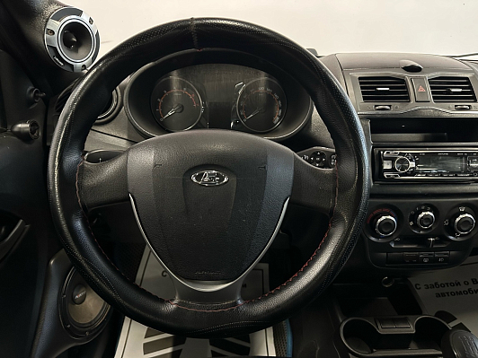 Lada (ВАЗ) Granta Classic, 2018 года, пробег 182000 км