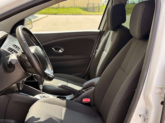 Renault Megane, 2012 года, пробег 116129 км