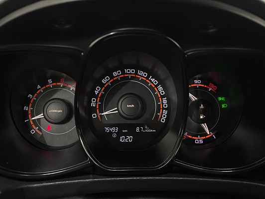 Lada (ВАЗ) Vesta Comfort, 2018 года, пробег 75492 км