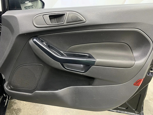 Ford Fiesta Ambiente, 2016 года, пробег 250638 км