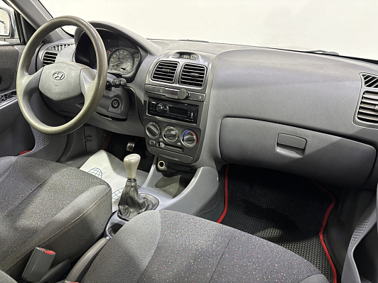 Hyundai Accent, 2007 года, пробег 198830 км