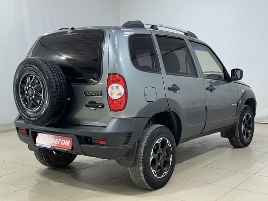Chevrolet Niva GL, 2012 года, пробег 140200 км